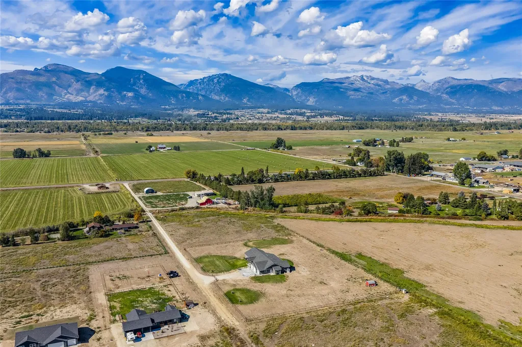 400 Cochell Way Corvallis MT 59828