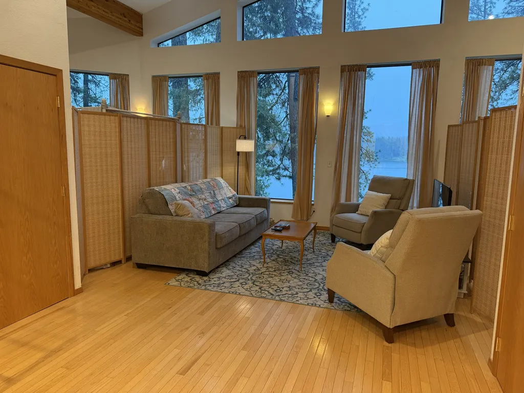 7 Bridge View Lane Heron MT 59844