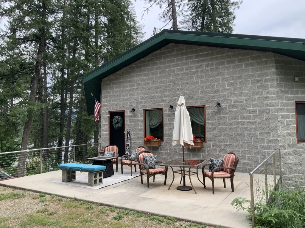 7 Bridge View Lane Heron MT 59844