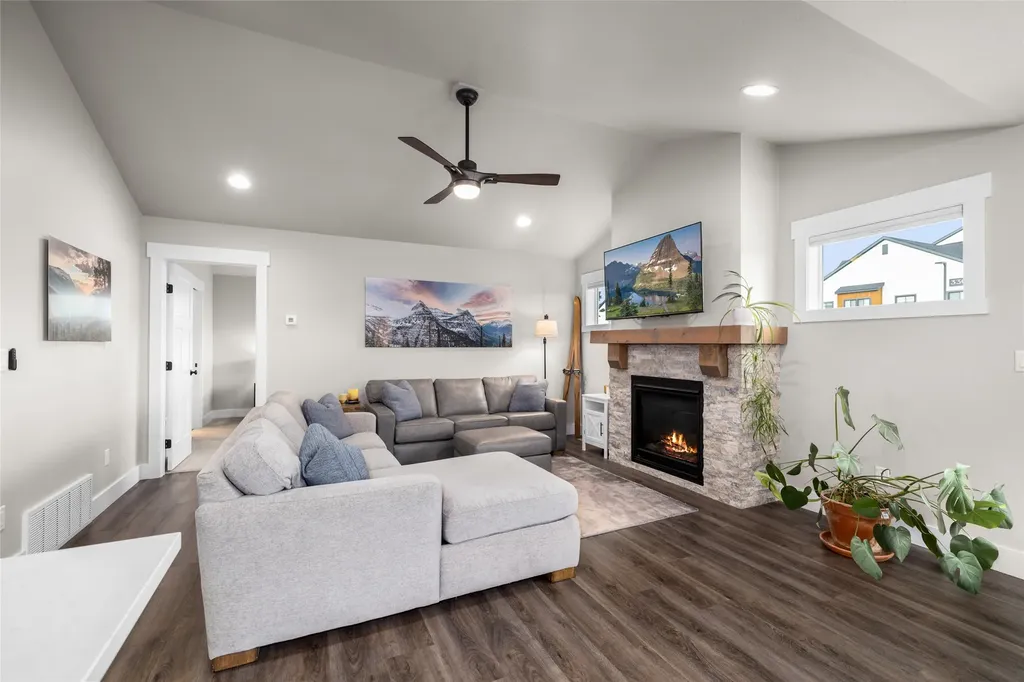 159 Silvertip Trail Kalispell MT 59901