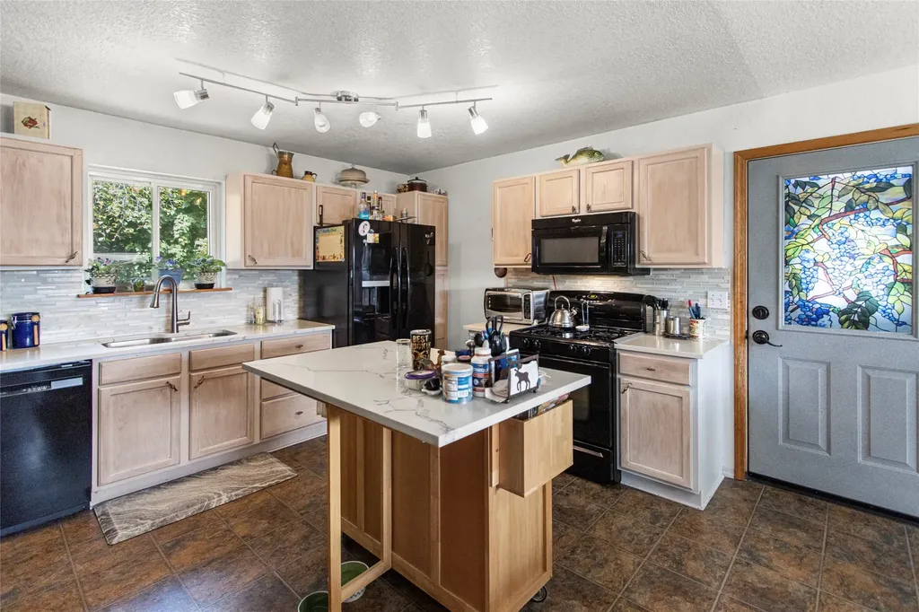 166 Larch Lane Kalispell MT 59901