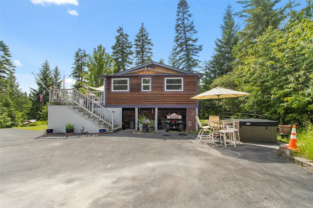 166 Larch Lane Kalispell MT 59901