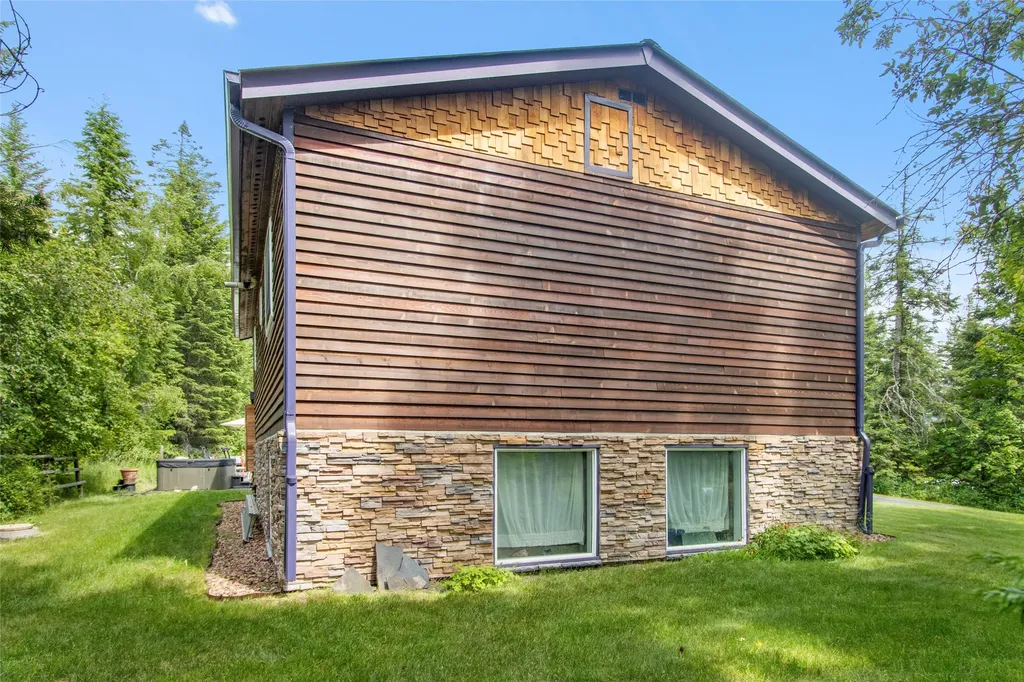 166 Larch Lane Kalispell MT 59901