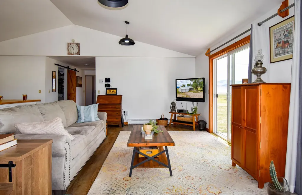 415 Cottonwood Creek Road Plains MT 59859