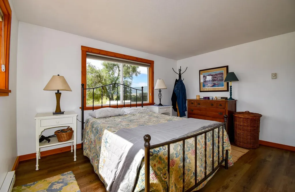 415 Cottonwood Creek Road Plains MT 59859