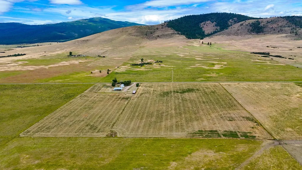 415 Cottonwood Creek Road Plains MT 59859