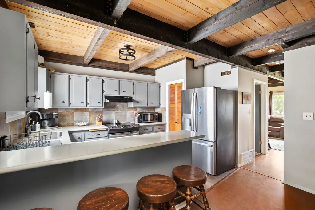 806 Fox Drive Great Falls MT 59404