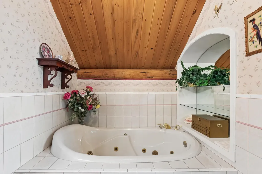 45 Breezy Bay Drive West Glacier MT 59936