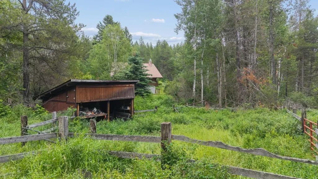 45 Breezy Bay Drive West Glacier MT 59936