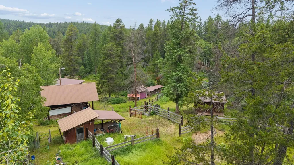 45 Breezy Bay Drive West Glacier MT 59936