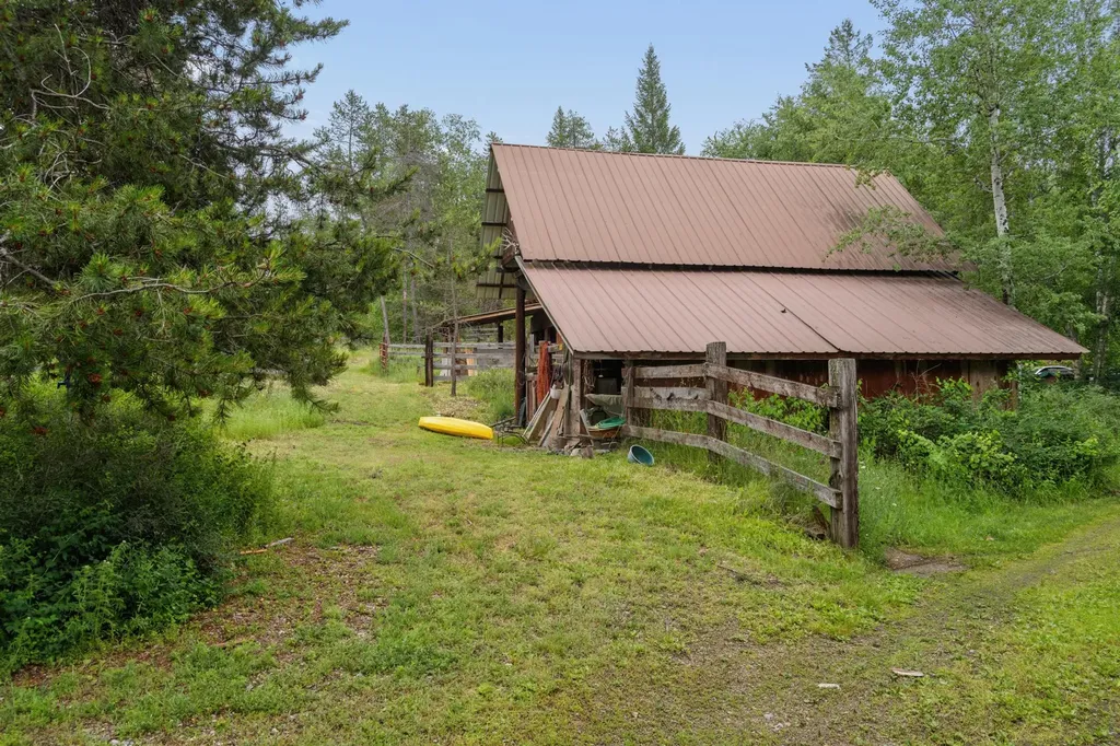 45 Breezy Bay Drive West Glacier MT 59936