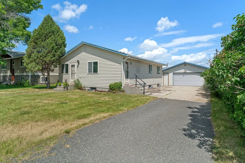 1524 Cole Avenue Helena MT 59601