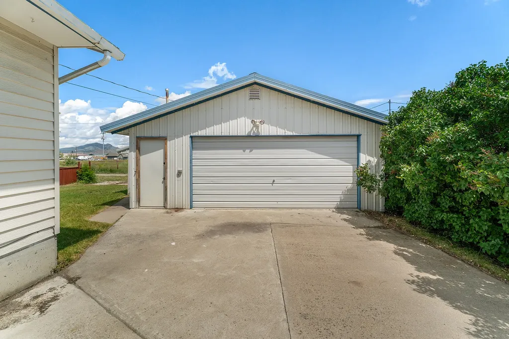 1524 Cole Avenue Helena MT 59601