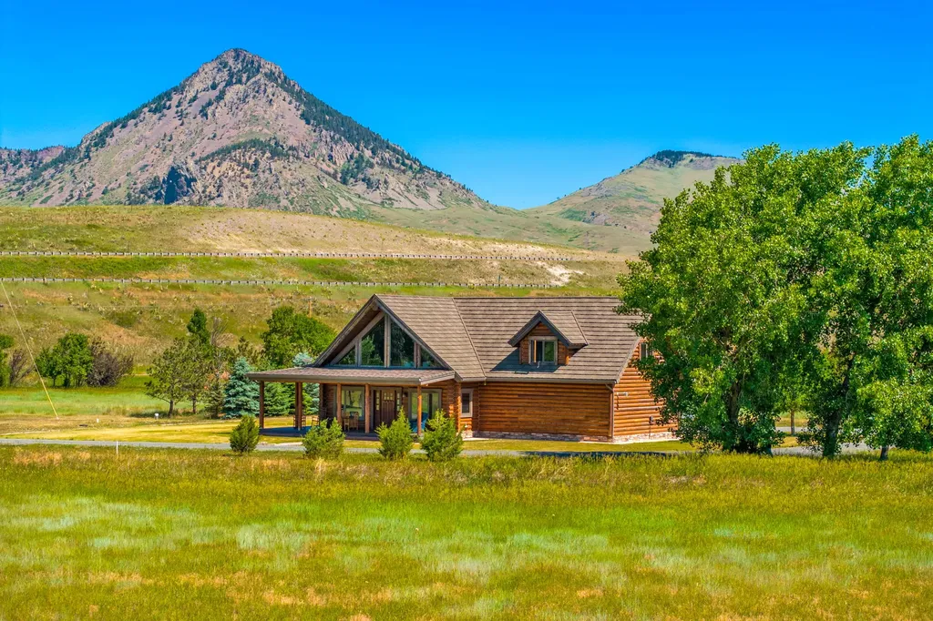 2173 Old Us Highway 91 Cascade MT 59421
