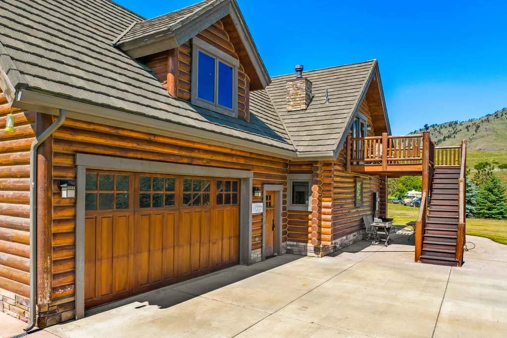 2173 Old Us Highway 91 Cascade MT 59421