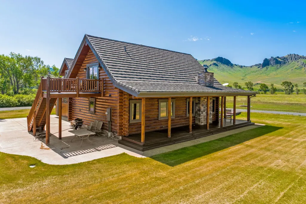 2173 Old Us Highway 91 Cascade MT 59421
