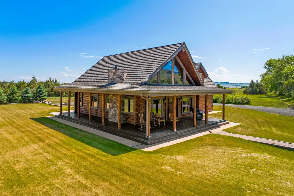 2173 Old Us Highway 91 Cascade MT 59421