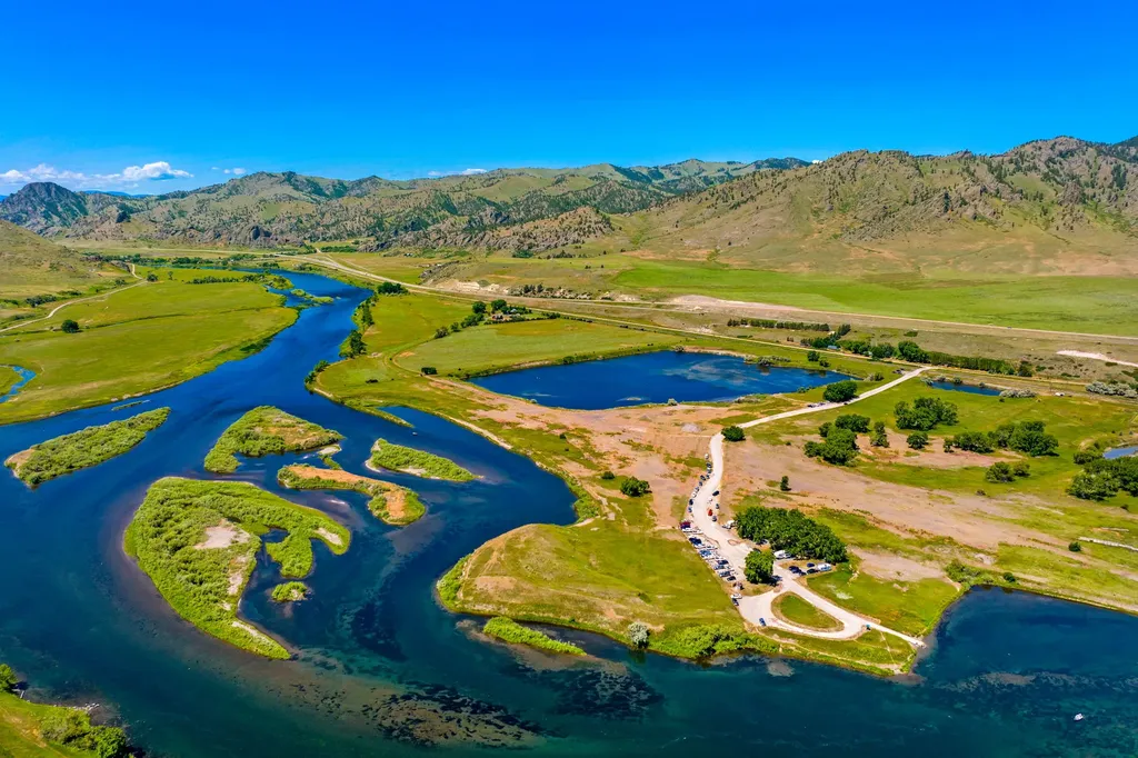 2173 Old Us Highway 91 Cascade MT 59421