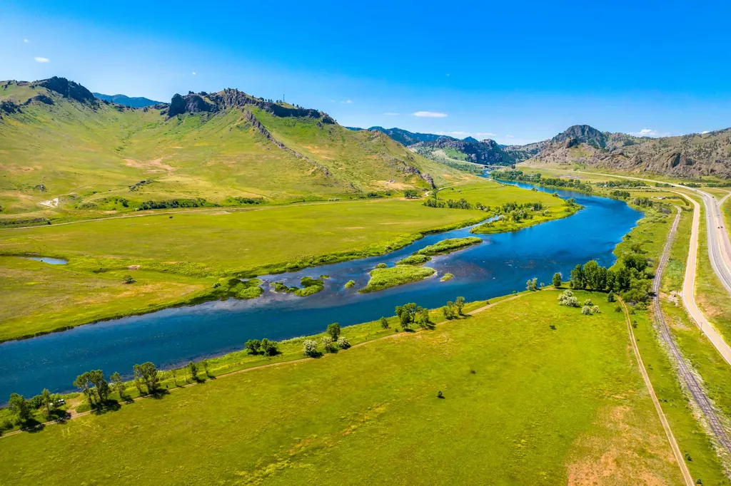 2173 Old Us Highway 91 Cascade MT 59421