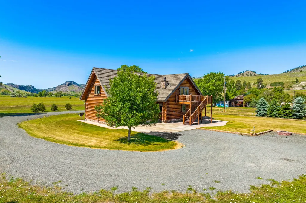 2173 Old Us Highway 91 Cascade MT 59421