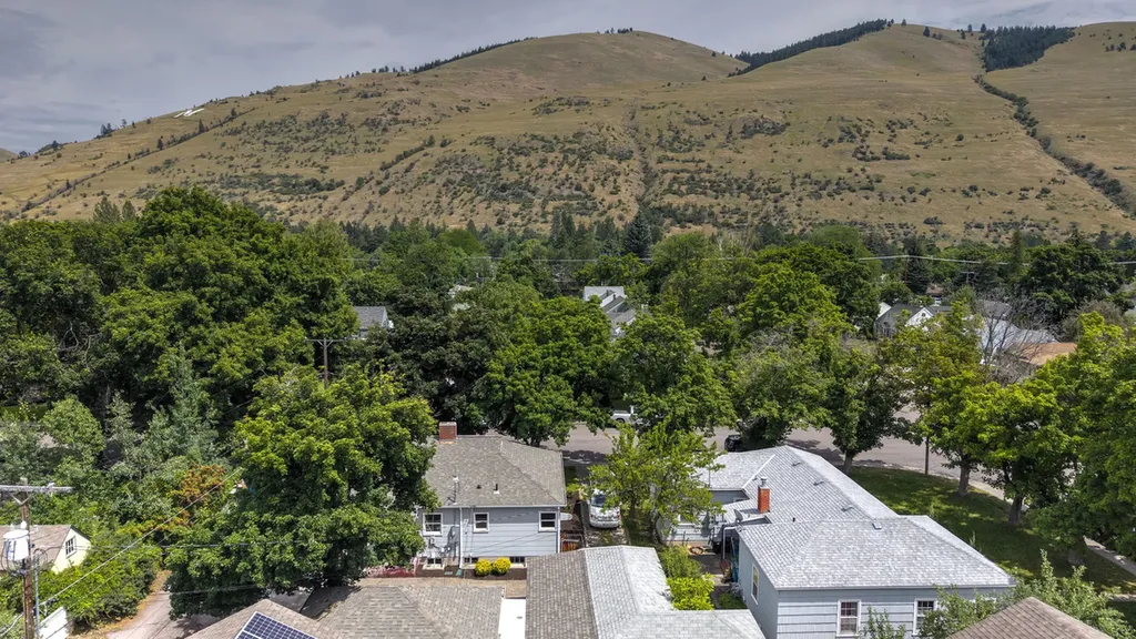 1721 Helen Avenue Missoula MT 59801
