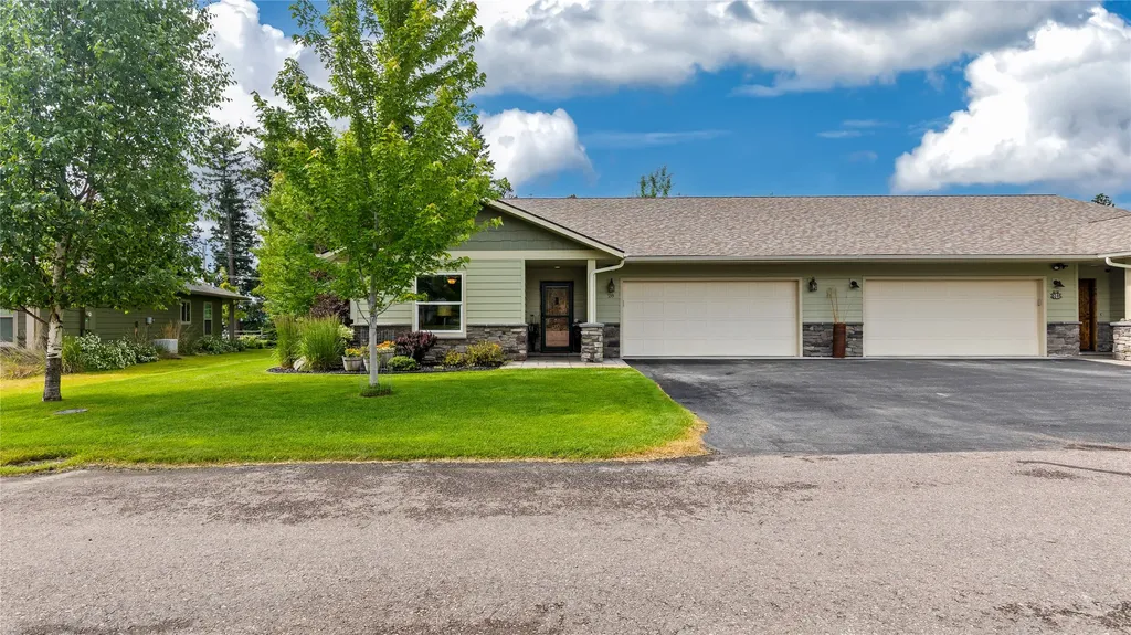 28 Crossbuck Trail Bigfork MT 59911