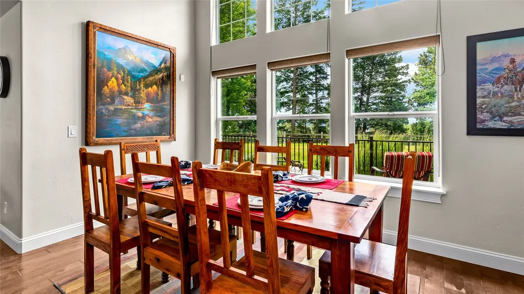 28 Crossbuck Trail Bigfork MT 59911