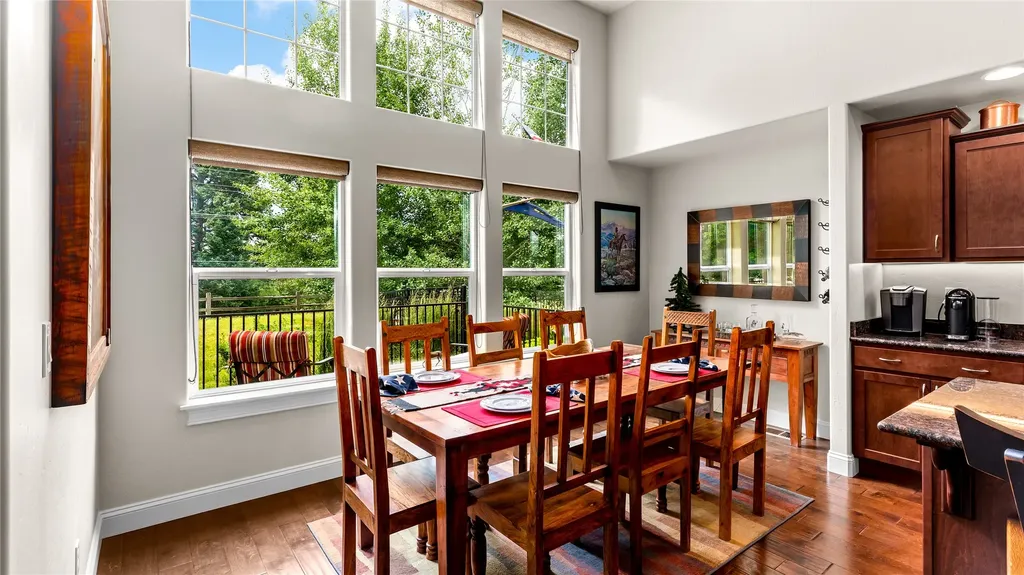 28 Crossbuck Trail Bigfork MT 59911