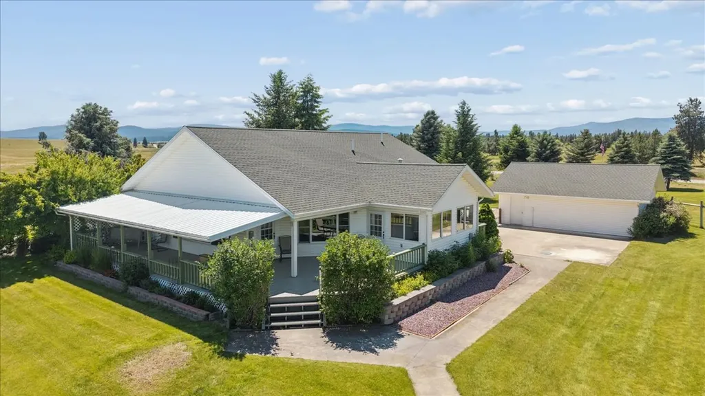 23 Dancing Prairie Lane Eureka MT 59917