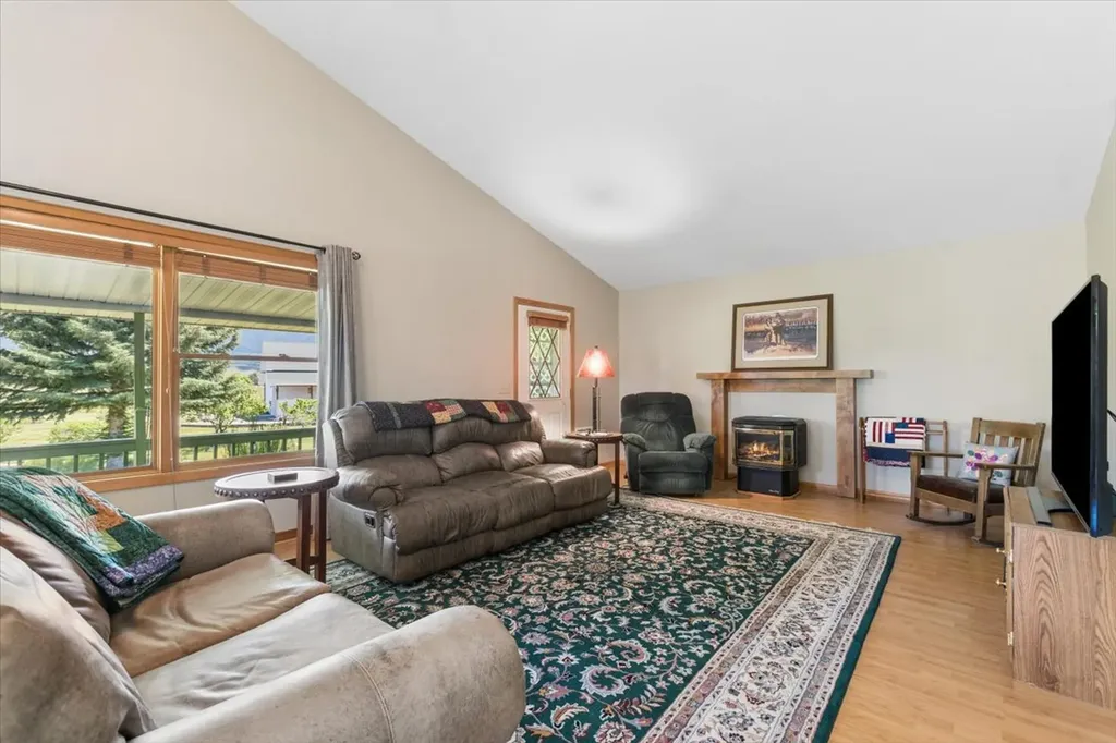 23 Dancing Prairie Lane Eureka MT 59917