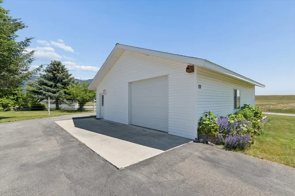 23 Dancing Prairie Lane Eureka MT 59917
