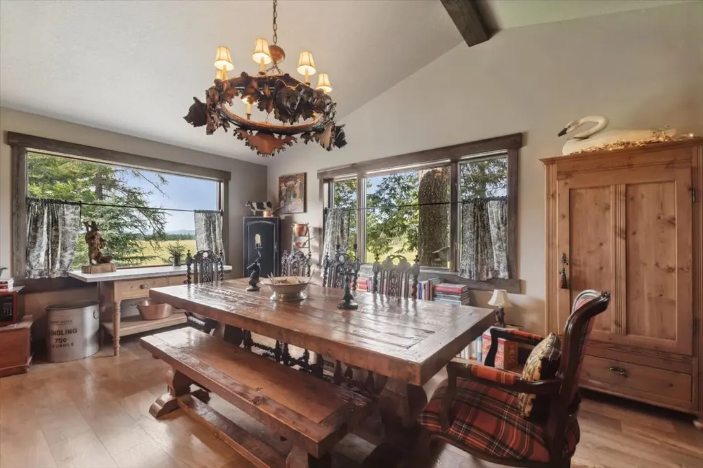107 Old Ranch Road Whitefish MT 59937