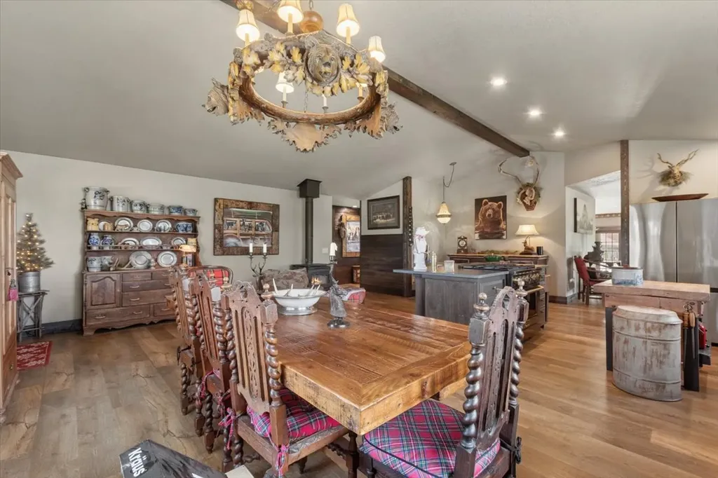 107 Old Ranch Road Whitefish MT 59937