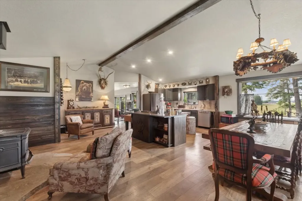 107 Old Ranch Road Whitefish MT 59937