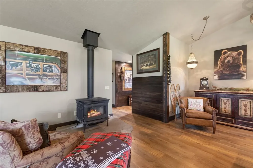 107 Old Ranch Road Whitefish MT 59937