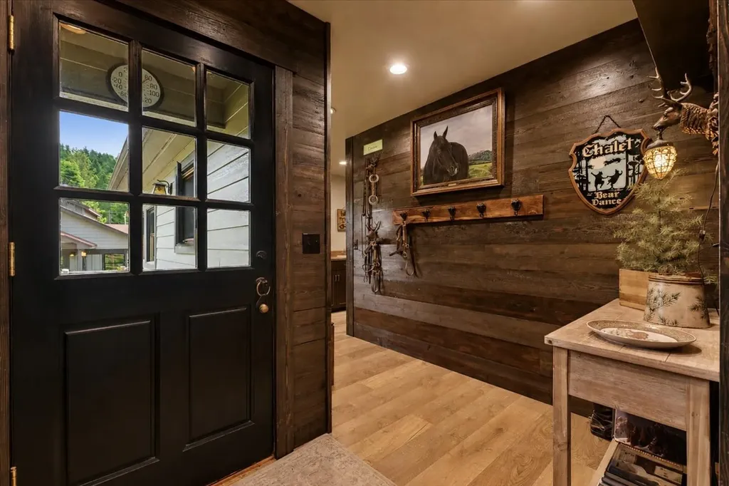 107 Old Ranch Road Whitefish MT 59937