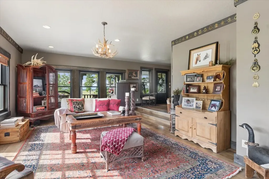 107 Old Ranch Road Whitefish MT 59937