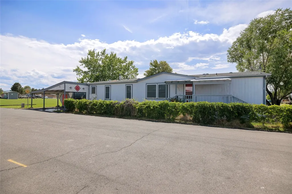 2973 Sunny Side Road Helena MT 59602