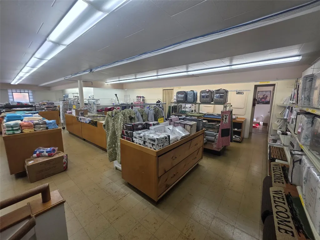 136 W Main Street Hamilton MT 59840