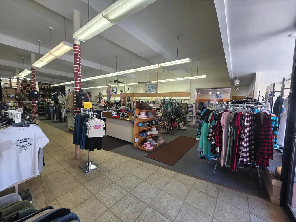 136 W Main Street Hamilton MT 59840