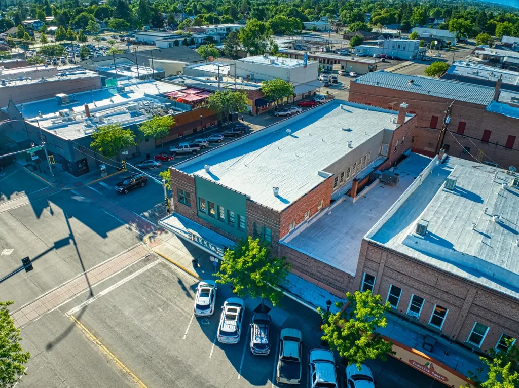 136 W Main Street Hamilton MT 59840