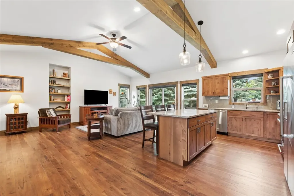 236 Bluebunch Court Bigfork MT 59911