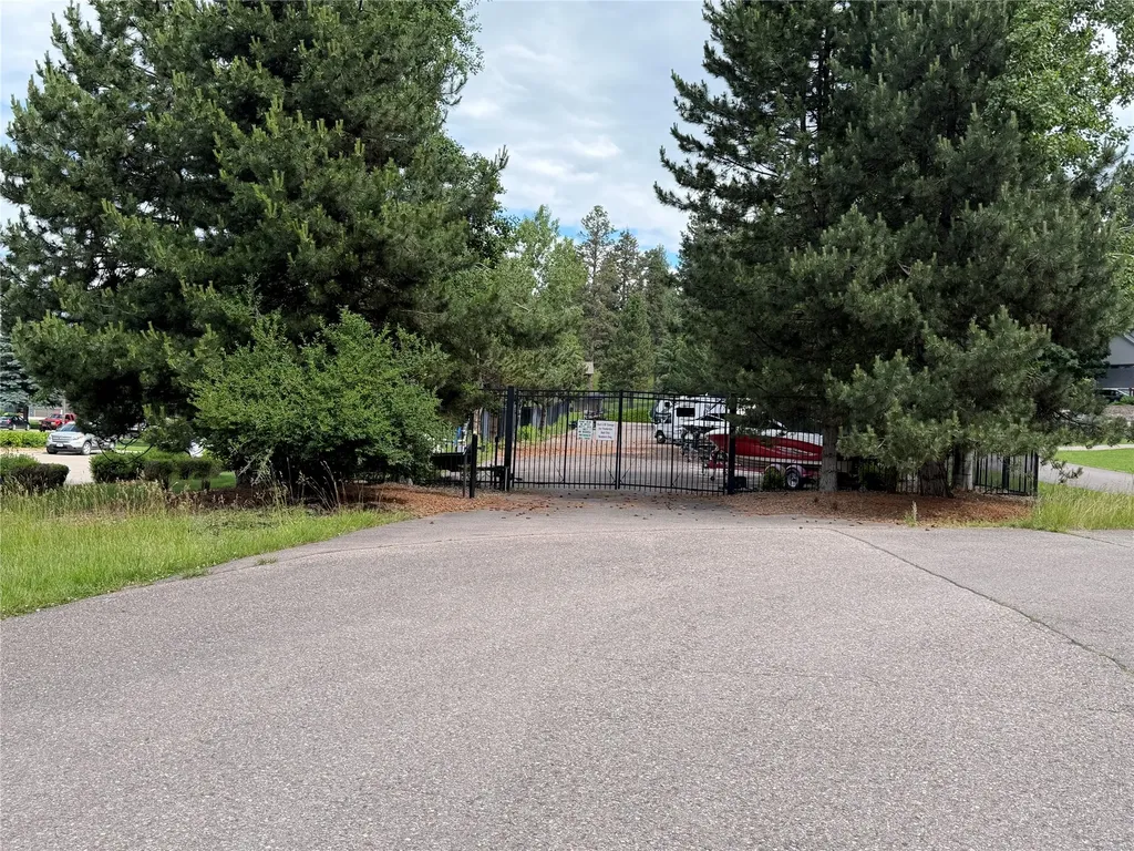 236 Bluebunch Court Bigfork MT 59911