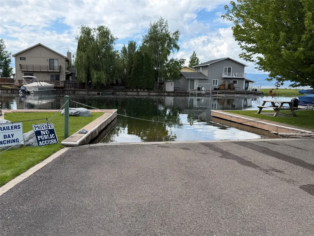 236 Bluebunch Court Bigfork MT 59911
