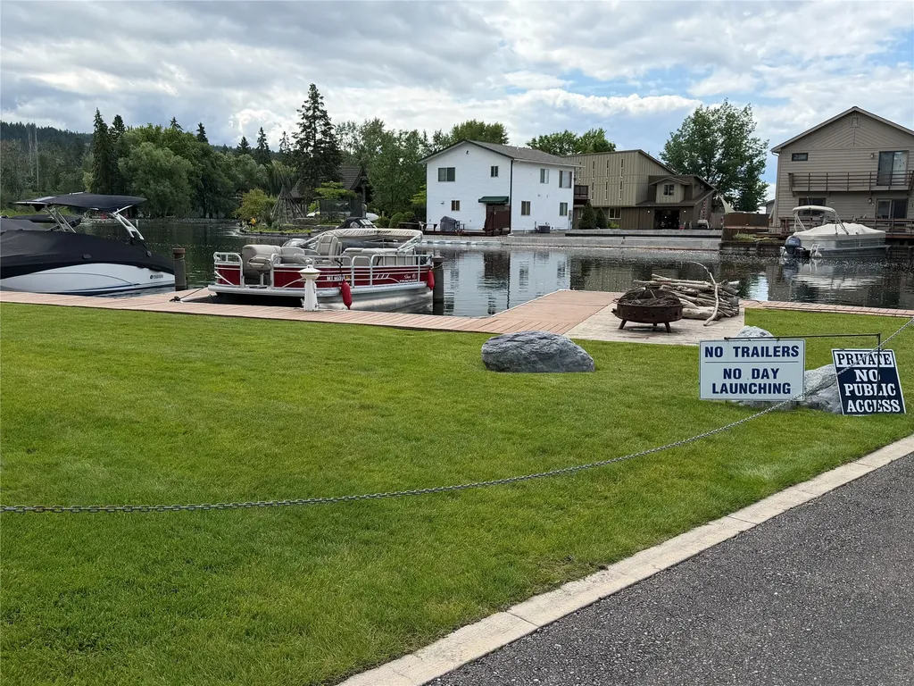 236 Bluebunch Court Bigfork MT 59911