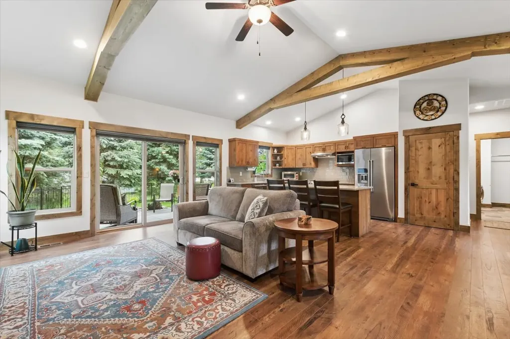 236 Bluebunch Court Bigfork MT 59911