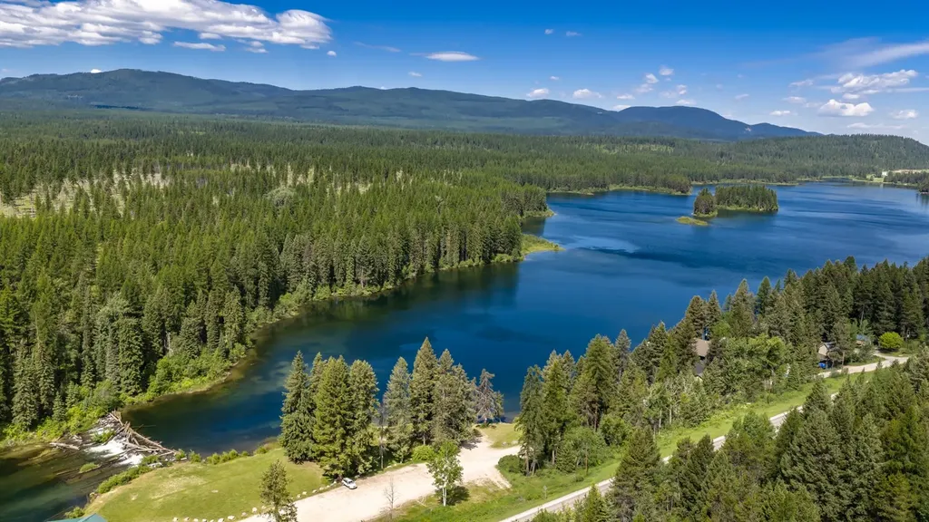 Nhn Us Hwy 93 N Olney MT 59927