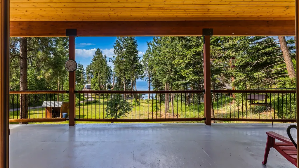 21299 Hydeaway Road Rollins MT 59931