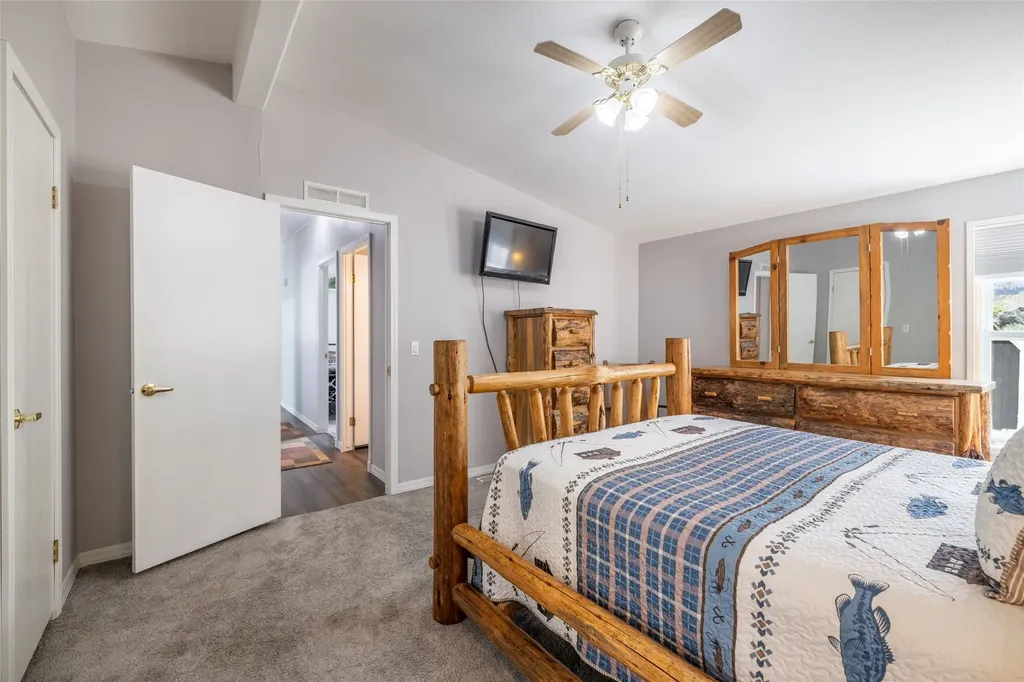 2792 Mountain Lion Gulch Wolf Creek MT 59648