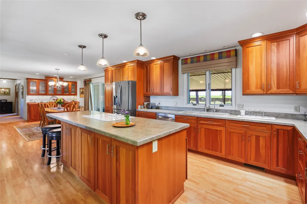 71 Prairie Park Lane Conrad MT 59425